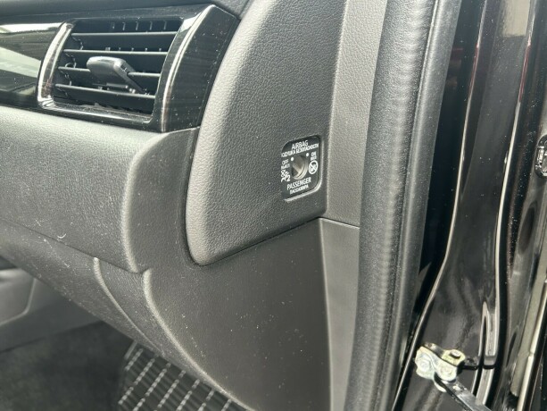 mitsubishi-outlander-elektrisitetbensin-2016-big-12
