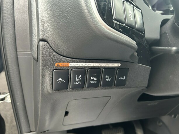 mitsubishi-outlander-elektrisitetbensin-2016-big-17