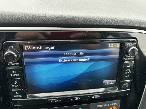 mitsubishi-outlander-elektrisitetbensin-2016-big-30