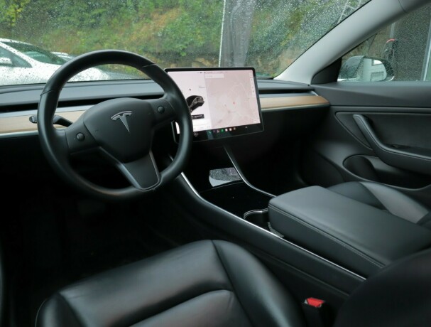 tesla-model-3-elektrisitet-2019-big-8