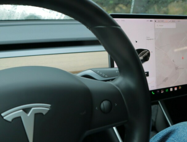 tesla-model-3-elektrisitet-2019-big-14