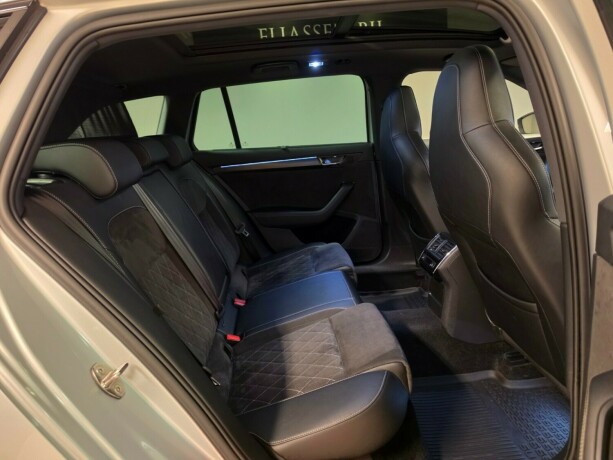 skoda-superb-diesel-2022-big-19