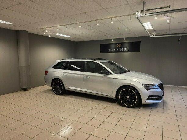 skoda-superb-diesel-2022-big-2
