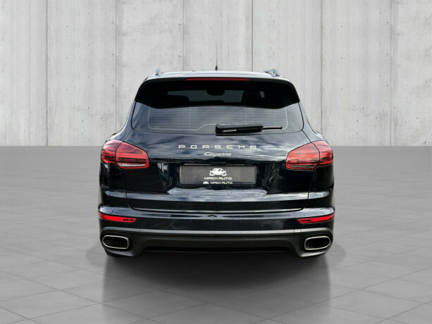 porsche-cayenne-diesel-2015-big-4