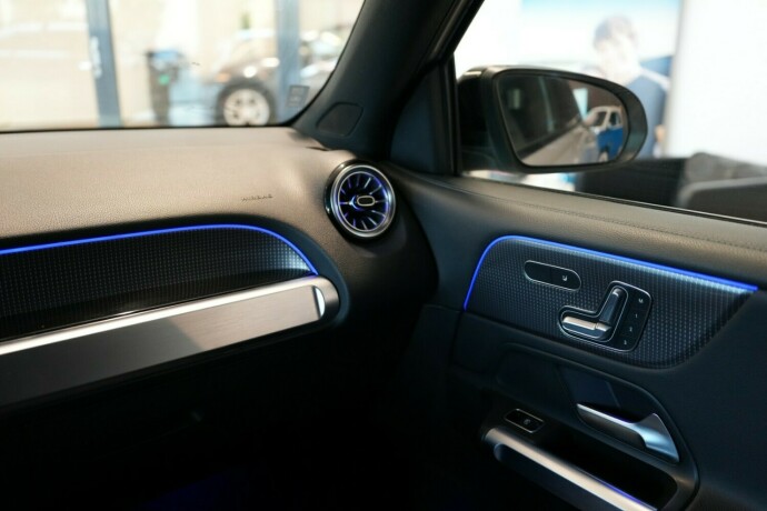 mercedes-benz-eqb300-elektrisitet-2023-big-15