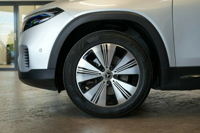 mercedes-benz-eqb300-elektrisitet-2023-big-24