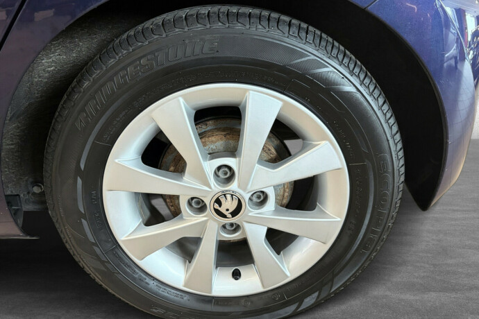 skoda-citigo-bensin-2017-big-30