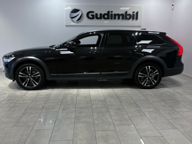 volvo-v90-cross-country-diesel-2019-big-20