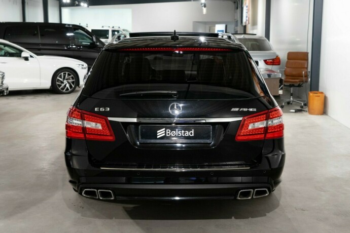 mercedes-benz-e63-bensin-2012-big-3