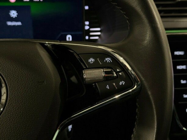 skoda-superb-diesel-2023-big-26