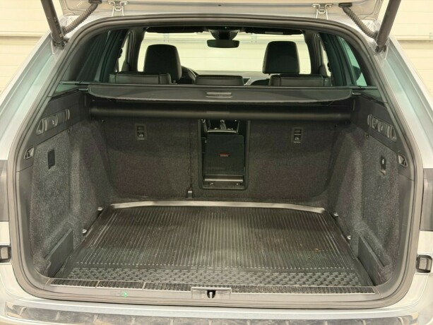 skoda-superb-diesel-2023-big-16