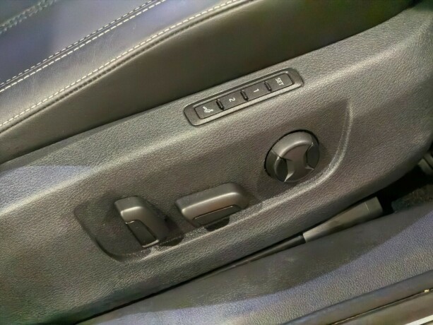 skoda-superb-diesel-2023-big-11