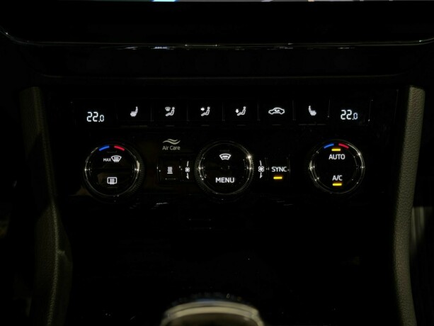 skoda-superb-diesel-2023-big-29