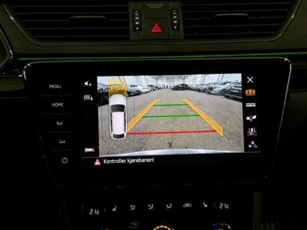 skoda-superb-diesel-2023-big-39