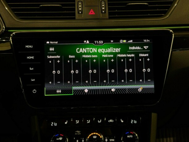 skoda-superb-diesel-2023-big-37