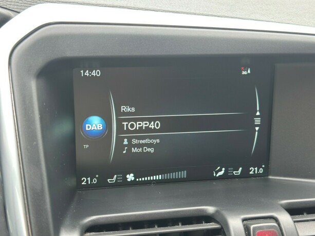 volvo-xc-60-diesel-2014-big-21