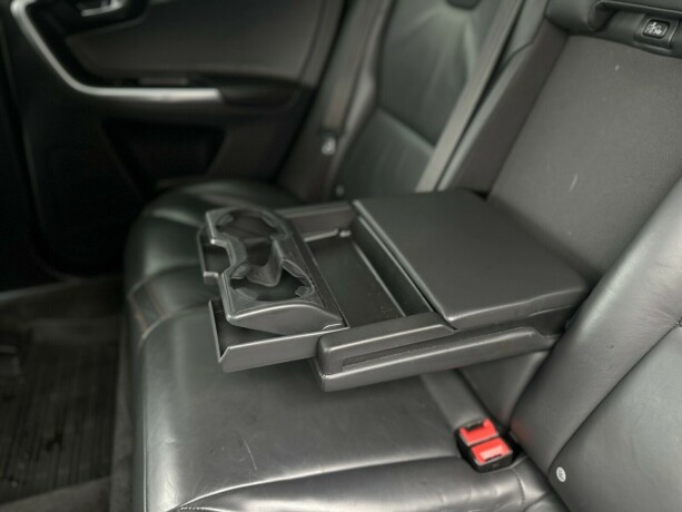 volvo-xc-60-diesel-2014-big-15