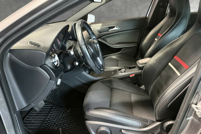 mercedes-benz-a180-bensin-2013-big-9
