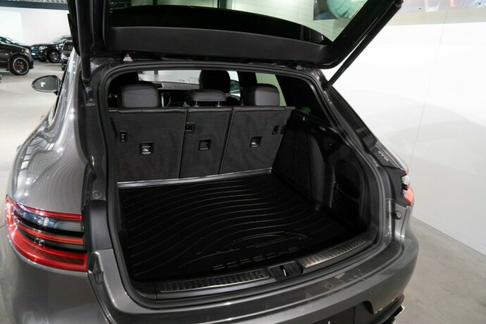 porsche-macan-s-diesel-2016-big-9
