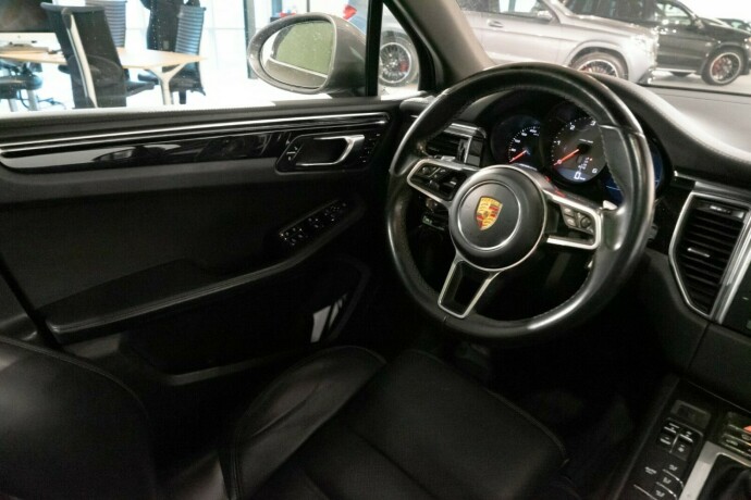 porsche-macan-s-diesel-2016-big-11