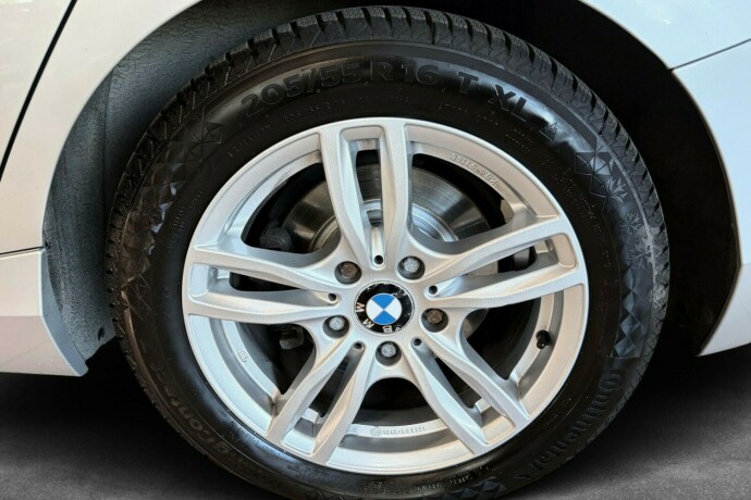 bmw-116d-diesel-2012-big-27
