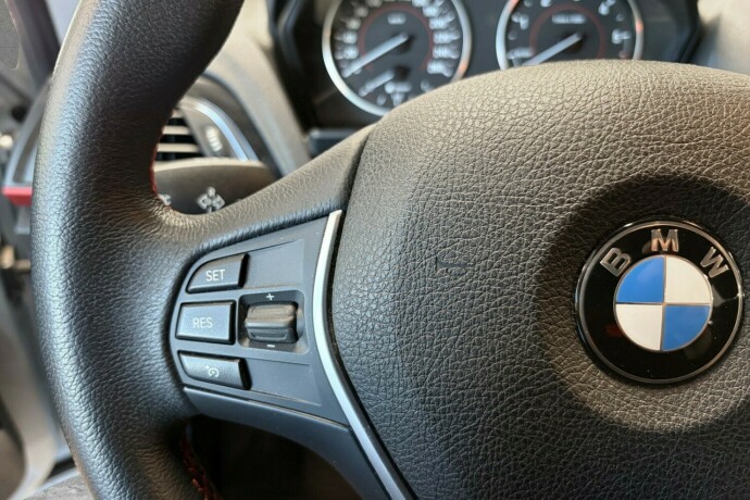 bmw-116d-diesel-2012-big-25