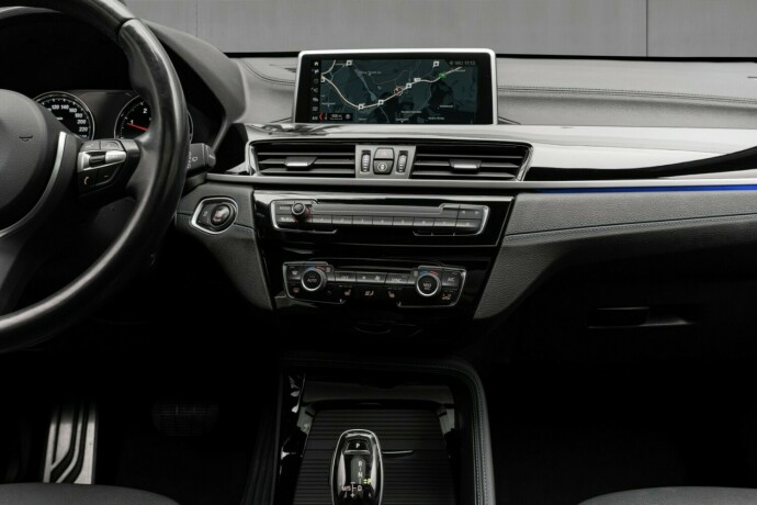 bmw-x1-diesel-2019-big-23