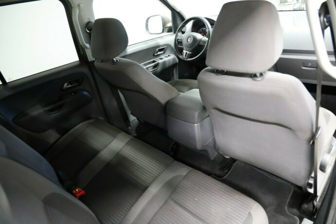 volkswagen-amarok-diesel-2013-big-11