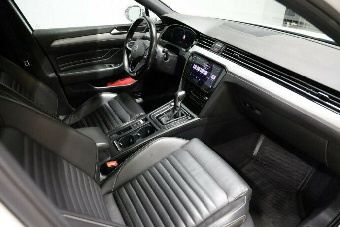 volkswagen-passat-elektrisitetbensin-2021-big-9