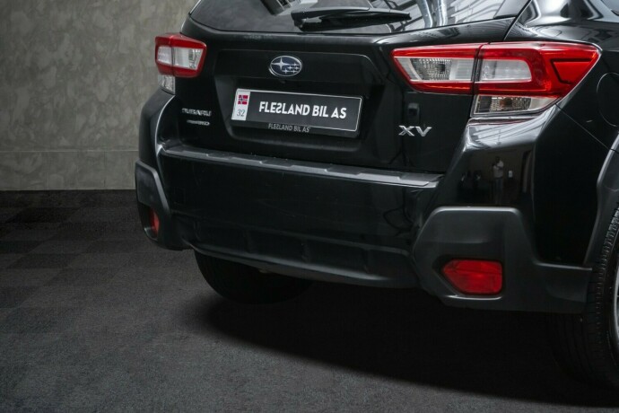 subaru-xv-bensin-2018-big-8