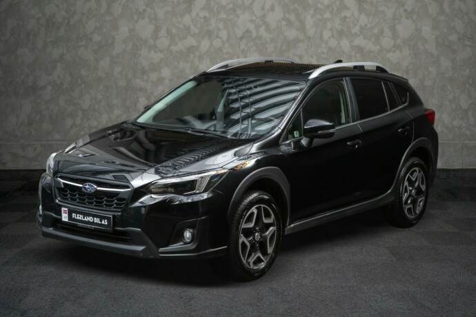 subaru-xv-bensin-2018-big-1