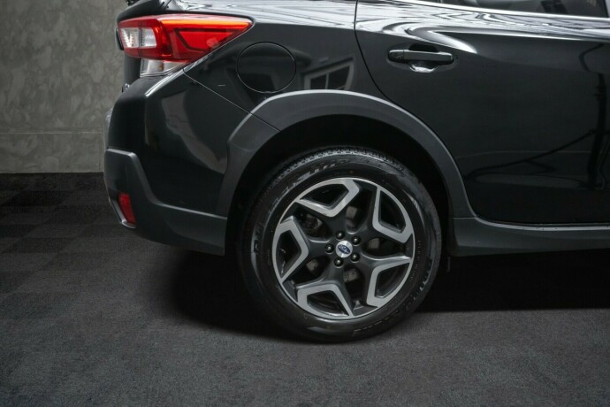 subaru-xv-bensin-2018-big-9