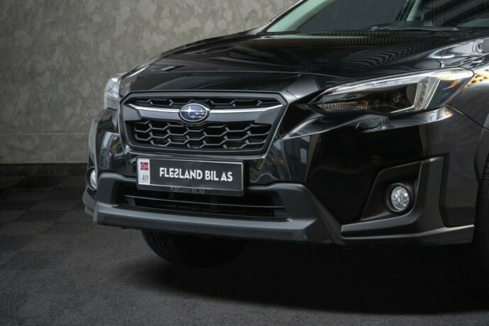 subaru-xv-bensin-2018-big-3