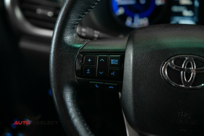toyota-hilux-diesel-2019-big-20