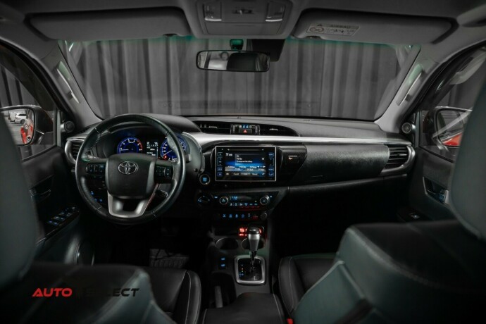 toyota-hilux-diesel-2019-big-16