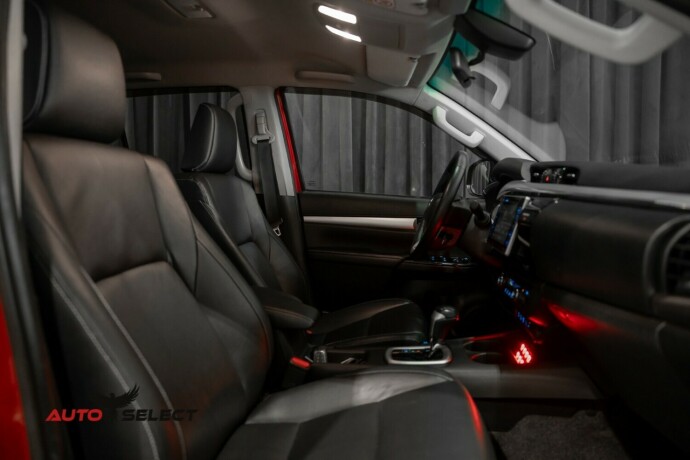 toyota-hilux-diesel-2019-big-41