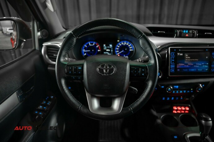 toyota-hilux-diesel-2019-big-18