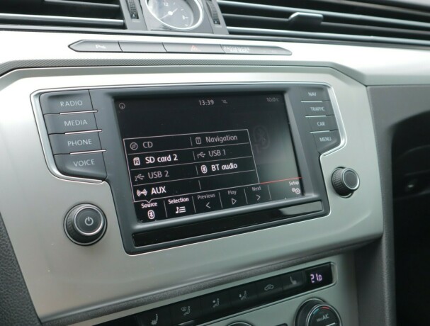 volkswagen-passat-diesel-2016-big-22