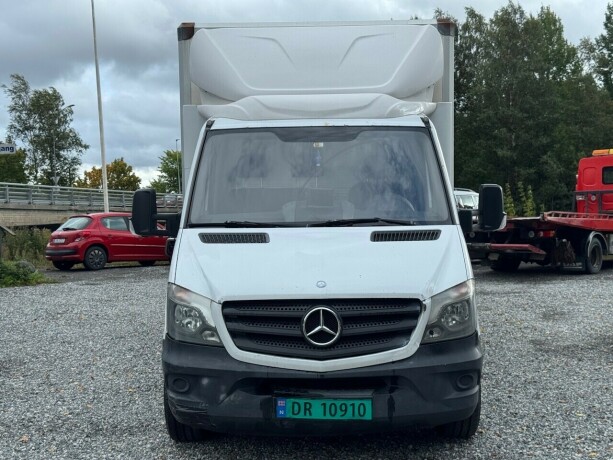 mercedes-benz-sprinter-diesel-2016-big-1