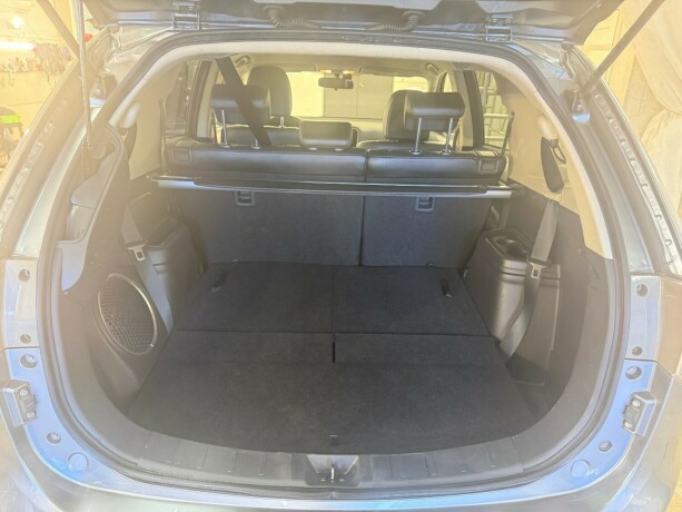 mitsubishi-outlander-bensin-2012-big-27