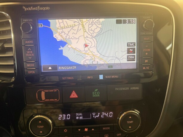 mitsubishi-outlander-bensin-2012-big-18