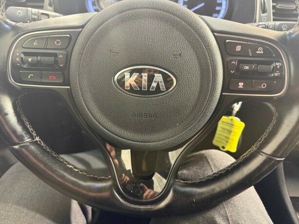 kia-niro-elektrisitetbensin-2018-big-10