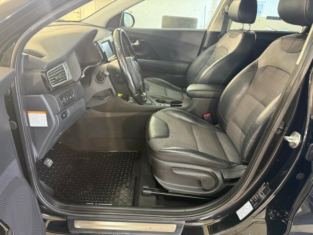 kia-niro-elektrisitetbensin-2018-big-27