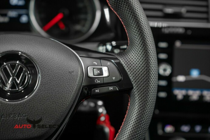 volkswagen-golf-vii-diesel-2015-big-28