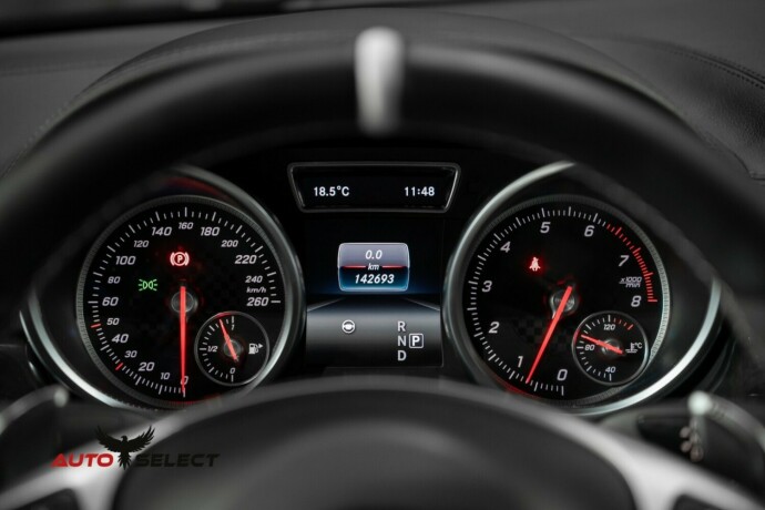 mercedes-benz-gle450-bensin-2016-big-36