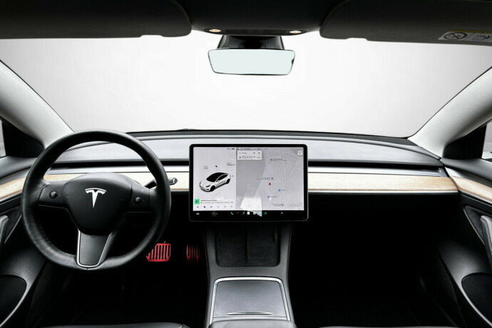 tesla-model-3-elektrisitet-2021-big-25