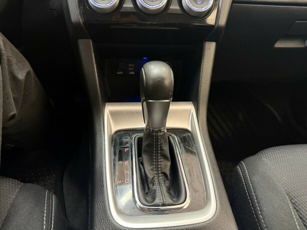 subaru-levorg-bensin-2016-big-17