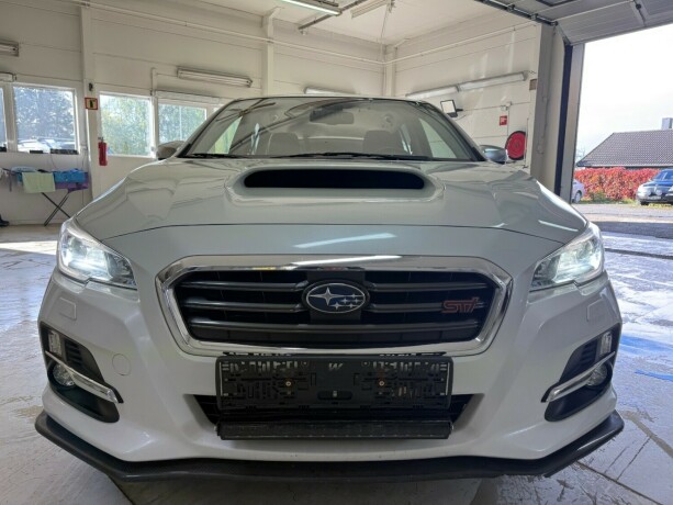 subaru-levorg-bensin-2016-big-11