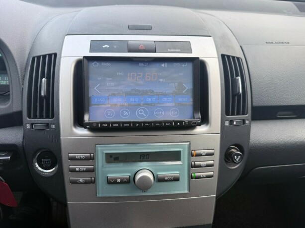 toyota-corolla-verso-diesel-2004-big-14