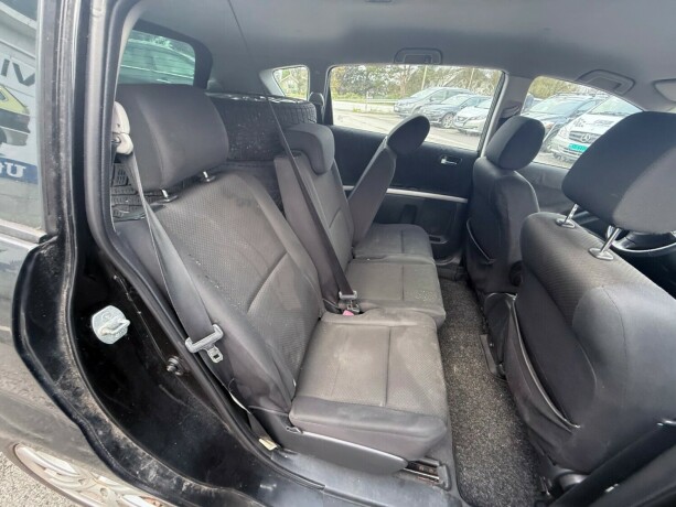 toyota-corolla-verso-diesel-2004-big-19